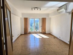 Unirii 4 camere Ideal birou 97 mp