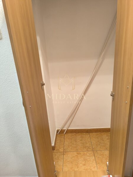 Unirii 4 camere  Ideal birou  97 mp