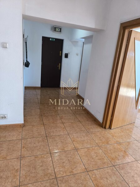 Unirii 4 camere  Ideal birou  97 mp